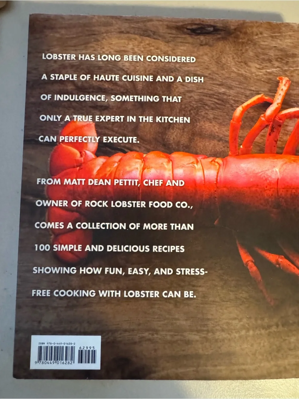 The Great Lobster Cookbook - Red Cookbook by Matt dean pettit. 🦞🦞🦞🦞🦞🦞